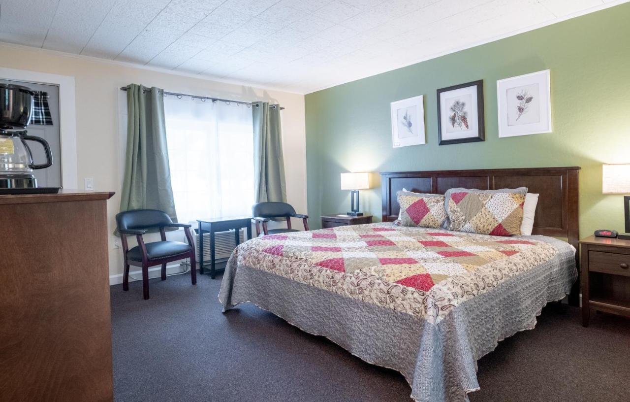 Acadia Pines Motel Бар Харбор Экстерьер фото